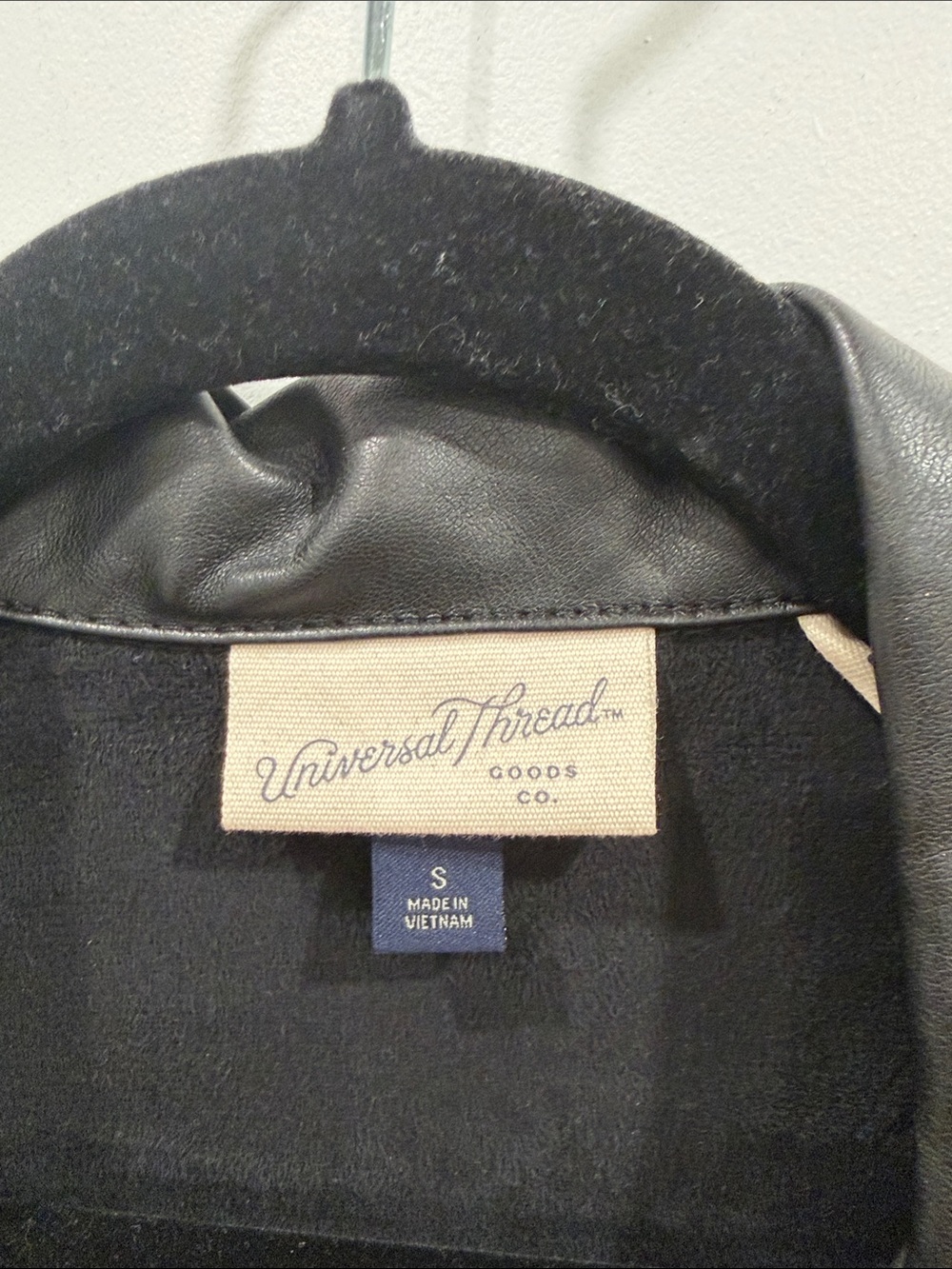 Universal Thread Black Leather Cropped Jacket - Picture 2 of 3